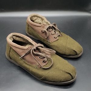 Toms Wool Chukka Boots like new